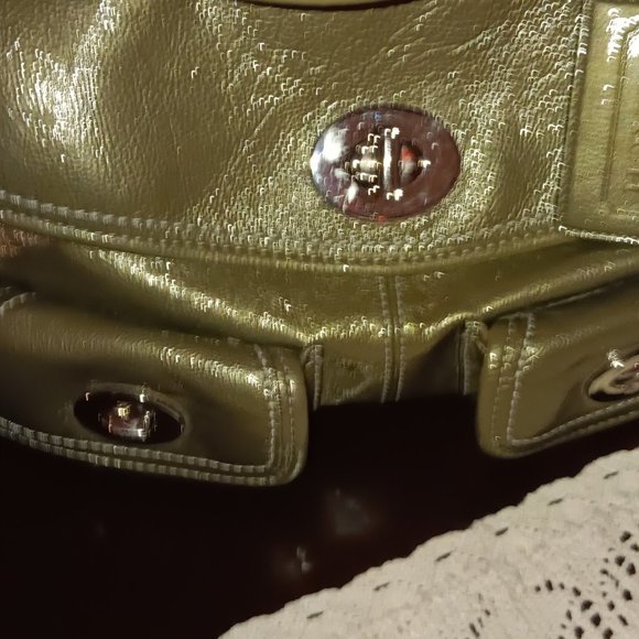 Vintage COACH metallic green Bleeker st satchel - Picture 3 of 12